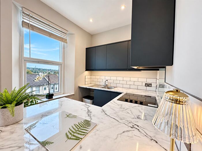 1 Bedroom Flat For Sale In Richmond Road, Brighton, BN2