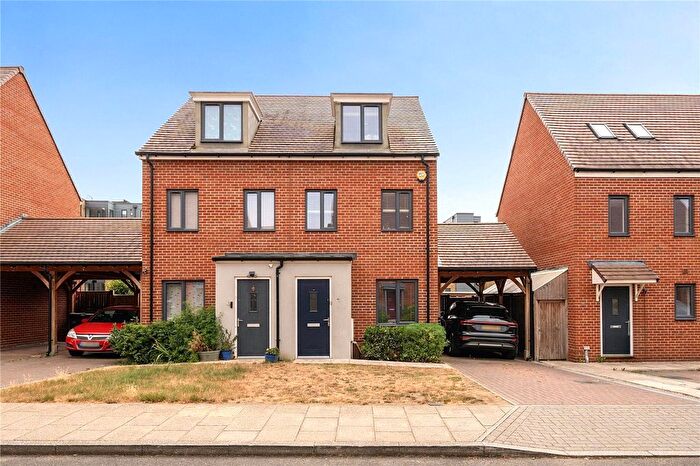 3 Bedroom Semi-Detached House To Rent In Mercer Avenue, Castle Hill, Ebbsfleet Valley, DA10