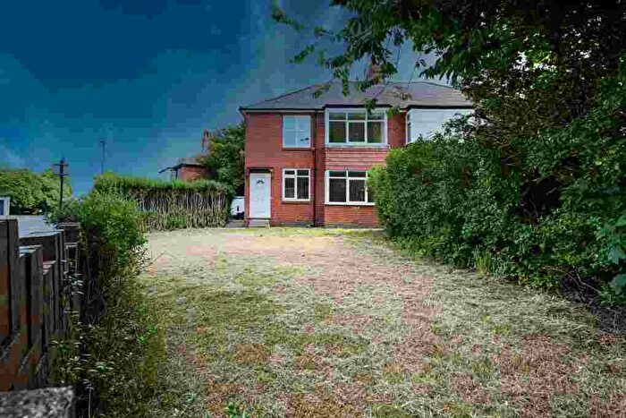 2 Bedroom Flat To Rent In Edgefield Avenue, Newcastle Upon Tyne, NE3