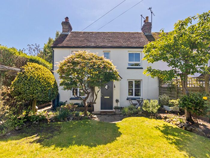 3 Bedroom Semi-Detached House For Sale In Hill Brow Road, Liss, GU33