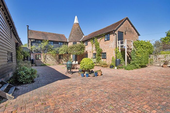 6 Bedroom Detached House For Sale In Chiddingstone Causeway, Tonbridge, TN11