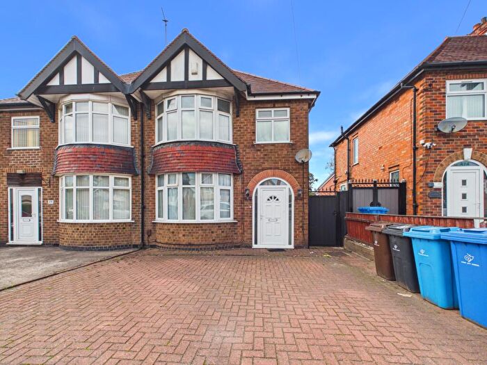 3 Bedroom Semi-Detached House To Rent In Stenson Road, Littleover, DE23