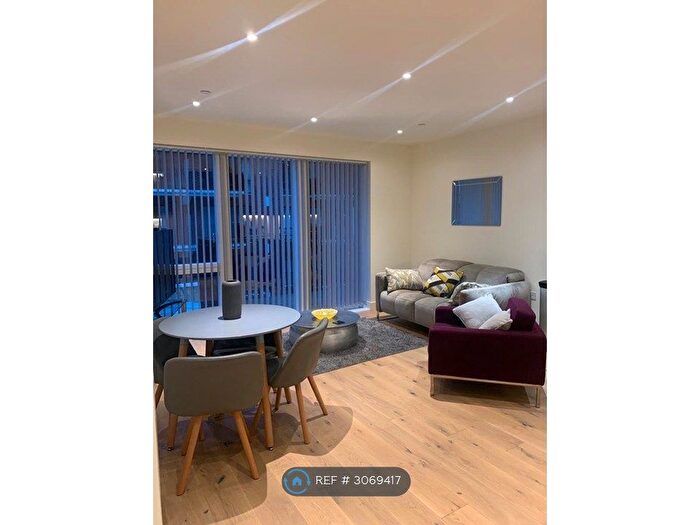 1 Bedroom Flat To Rent In Tyger Houses, London, SE18
