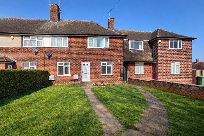 1 Bedroom Flat For Sale In Aspley Lane, Nottingham, NG8
