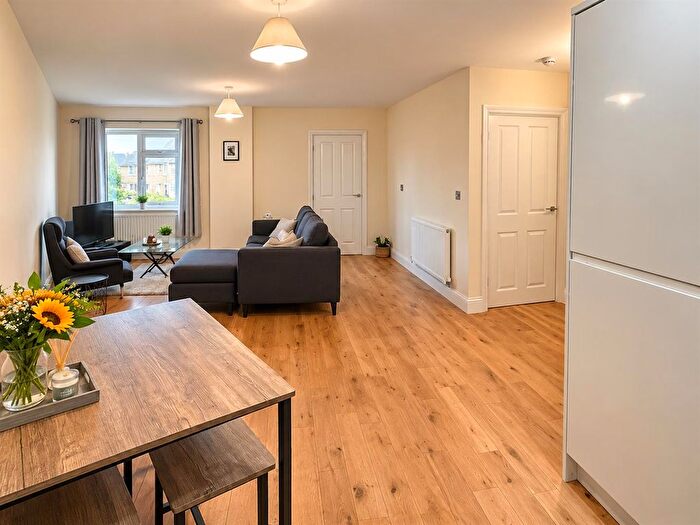 2 Bedroom Flat To Rent In Ashton Drive, Bristol, BS3