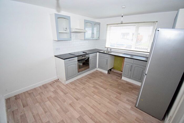 3 Bedroom End Of Terrace House To Rent In Hambleton Road, Coundon, DL14