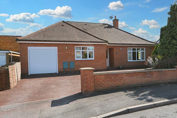 3 Bedroom Detached Bungalow For Sale In Byron Gardens, Southwell, NG25