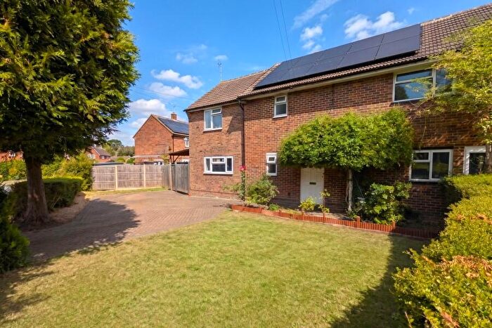 3 Bedroom Semi-Detached House To Rent In Horsell, Woking, Surrey, GU21