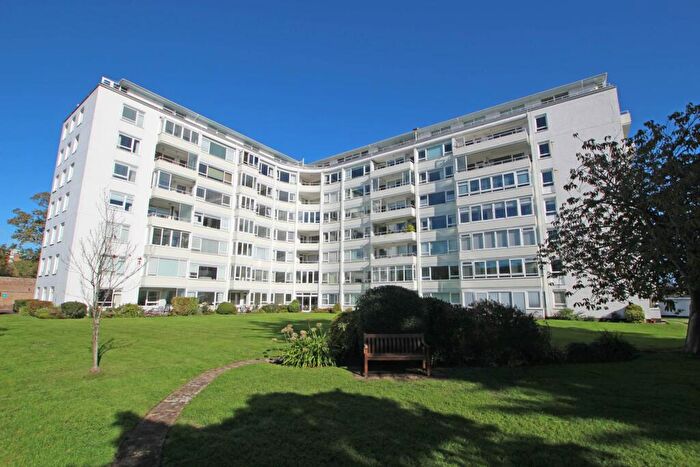 2 Bedroom Flat For Sale In Compton Place Road, Eastbourne, BN21