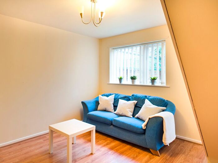 2 Bedroom Terraced House To Rent In Charles House, Salford, M6