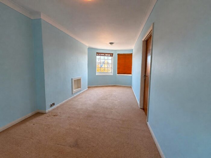 2 Bedroom Flat To Rent In Chichester Place, Brighton, BN2