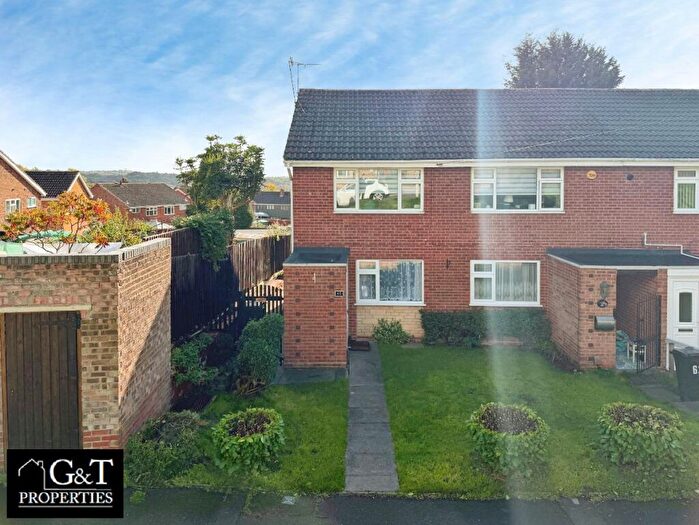 2 Bedroom Maisonette To Rent In Yew Tree Hills, Dudley, DY2