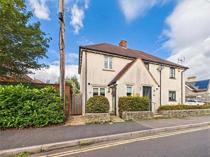 2 Bedroom Semi-Detached House For Sale In Harry Stoke Road, Stoke Gifford, Bristol, South Gloucestershire, BS34