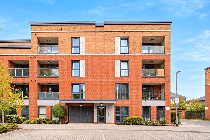 2 Bedroom Apartment For Sale In Arla Place, Ruislip, HA4