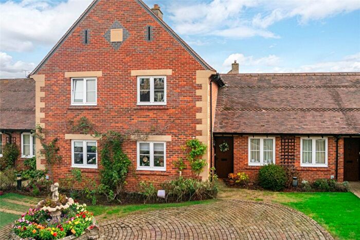 2 Bedroom Retirement Property For Sale In Freemans Gardens, Olney, Buckinghamshire, MK46