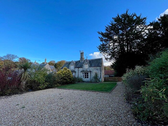 2 Bedroom Semi-Detached House To Rent In School Row, Stoke Rochford, Grantham, NG33