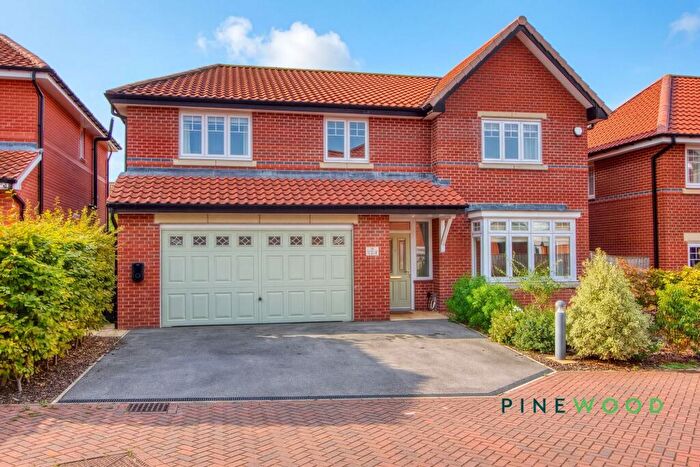 5 Bedroom Detached House For Sale In Nether View, Bolsover, S44