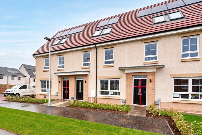 3 Bedroom Terraced House For Sale In Younger Gardens, St. Andrews, KY16