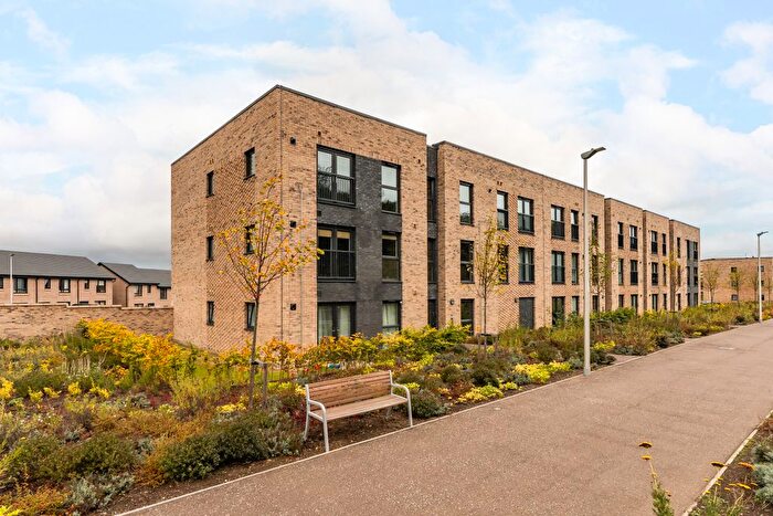 3 Bedroom Flat For Sale In / Firecrest Cruik, Edinburgh, EH4