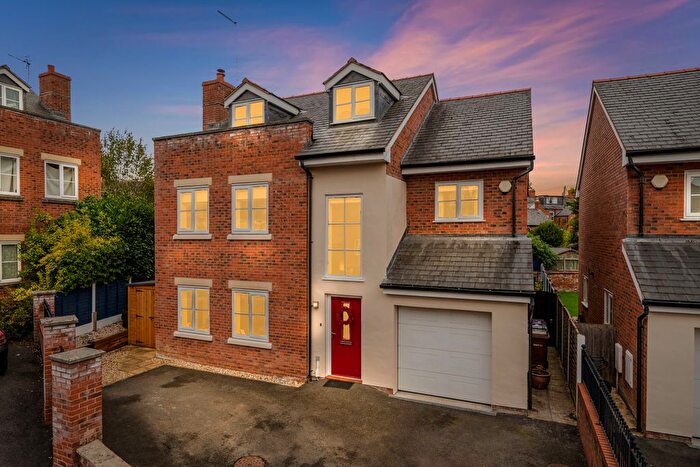 5 Bedroom Detached House For Sale In Holbache Gardens, Oswestry, Shropshire, SY11