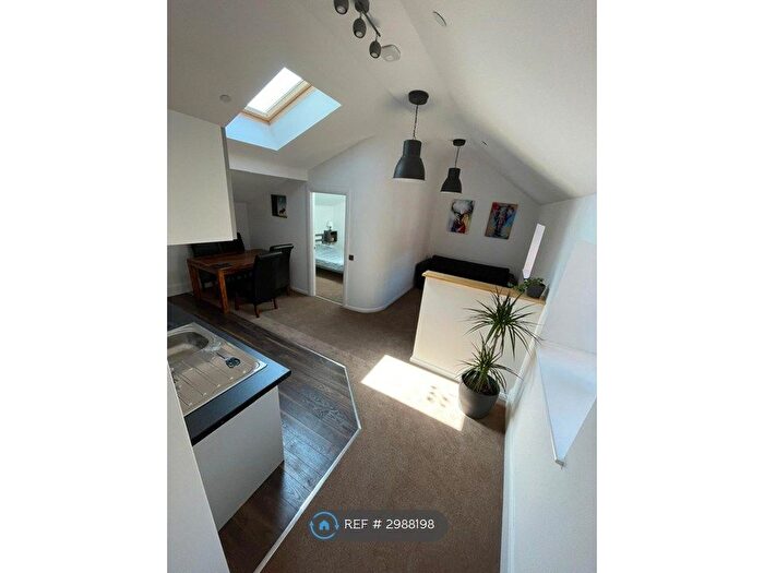 1 Bedroom Flat To Rent In Atlas Mill, Bolton, BL1
