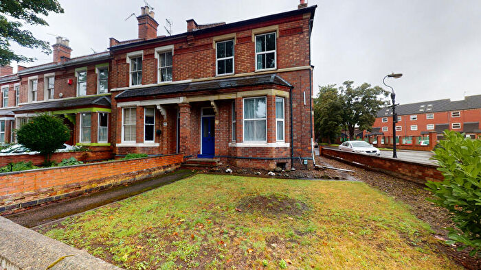 5 Bedroom Terraced House To Rent In Radford Road, Leamington Spa, CV31