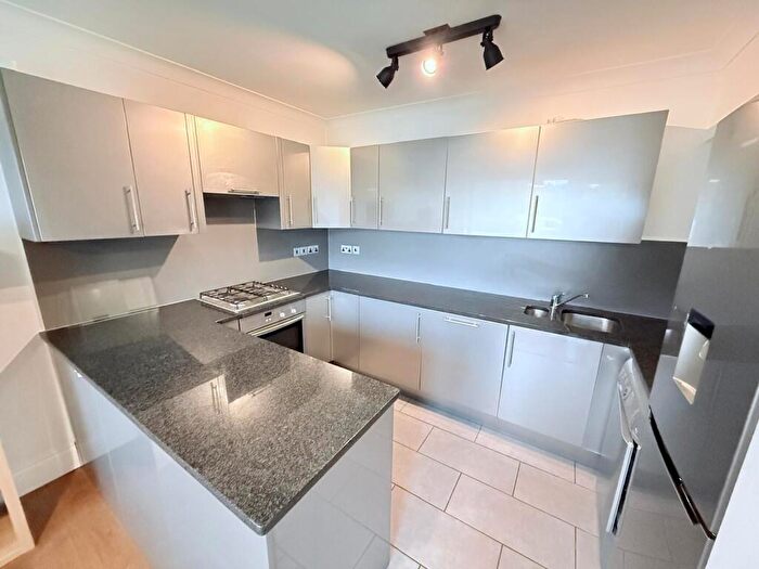 2 Bedroom Apartment To Rent In Aeneas Court, Nottingham, NG5