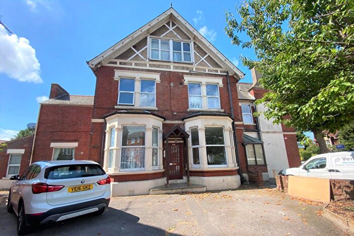 1 Bedroom Flat To Rent In London Road, Portsmouth Unfurnished, PO2