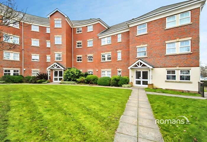 1 Bedroom Flat To Rent In Morton Close, Uxbridge, UB8