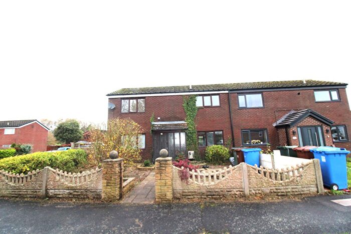 3 Bedroom Semi-Detached House For Sale In Wray Crescent, Ulnes Walton, Lancashire, PR26