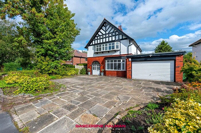 4 Bedroom Detached House For Sale In Woodford Road, Bramhall, SK7