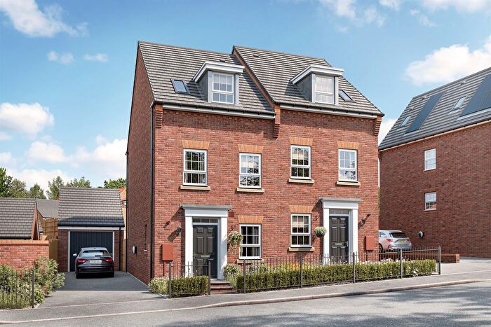 3 Bedroom Semi-Detached House For Sale In Chaulden Meadows, Long Chaulden, Hemel Hempstead, HP1