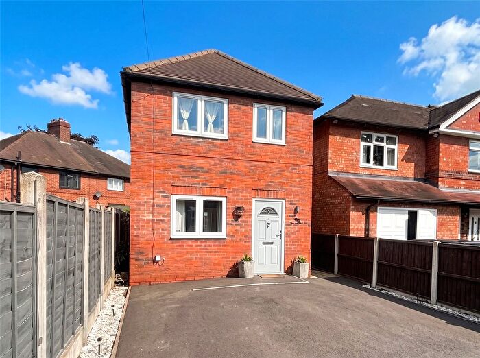 2 Bedroom Detached House For Sale In Crowmere Road, Shrewsbury, Shropshire, SY2