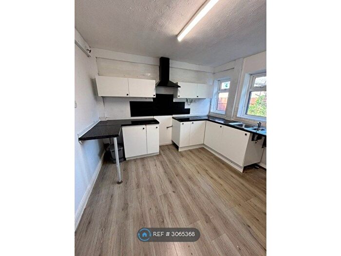3 Bedroom Semi-Detached House To Rent In Overdale Road, Middlesbrough, TS3