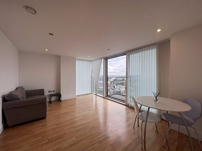 1 Bedroom Flat To Rent In Distillery Tower, Millbank Lane, London, SE8