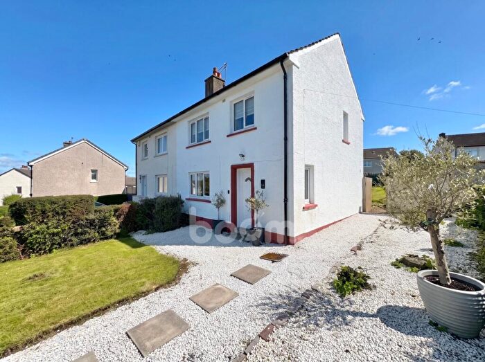 3 Bedroom Semi-Detached House For Sale In Lochinver Crescent, Paisley, PA2