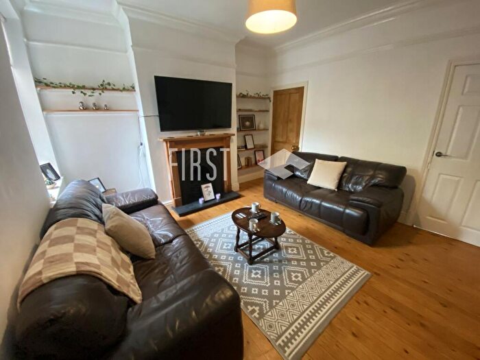 4 Bedroom Terraced House To Rent In Lorne Road, Clarendon Park, LE2