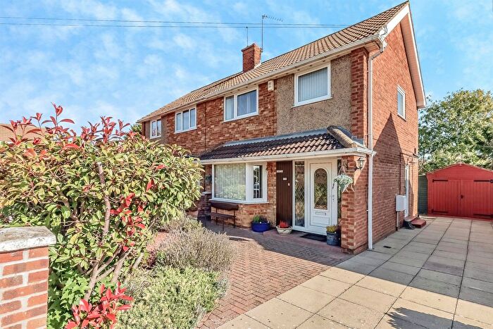 3 Bedroom Semi-Detached House For Sale In Beatty Gardens, Corby, NN17