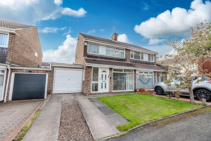 3 Bedroom Semi-Detached House For Sale In Barnston, North Seaton, NE63