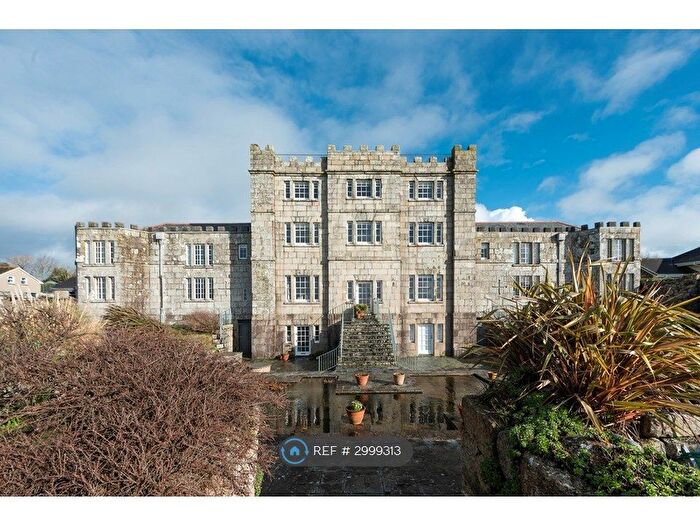 2 Bedroom Flat To Rent In Rosudgeon, Penzance, TR20