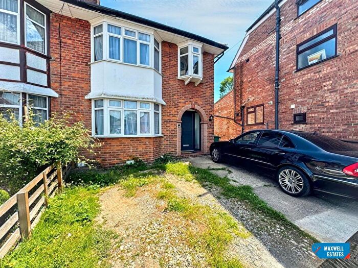 3 Bedroom Semi-Detached House For Sale In Milford Gardens, Edgware, HA8