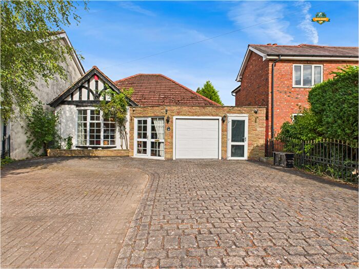 3 Bedroom Detached Bungalow For Sale In Hollyfield Road South, Sutton Coldfield, B76