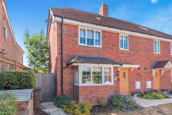 4 Bedroom Semi-Detached House For Sale In Folly Court, Cold Ash, Thatcham, RG18