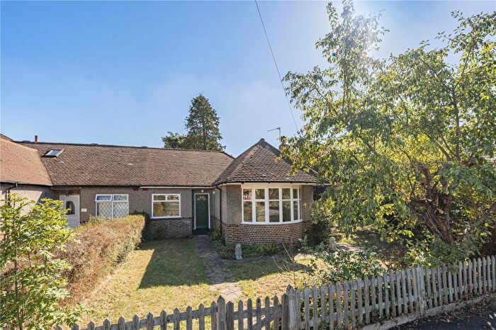 3 Bedroom Bungalow For Sale In Darley Drive, New Malden, KT3