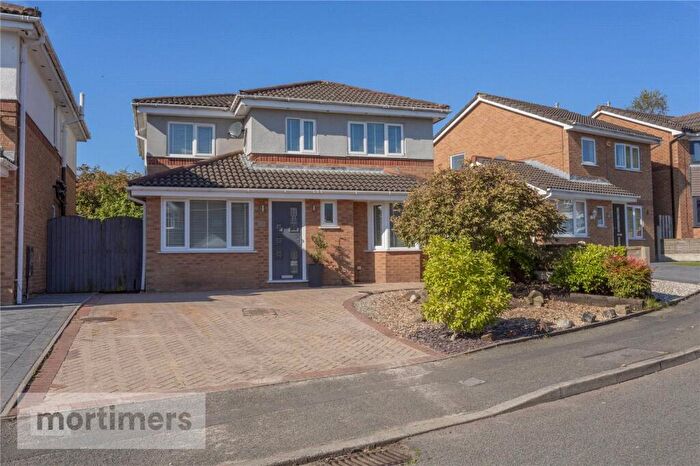 4 Bedroom Detached House For Sale In Grasmere Close, Rishton, Blackburn, Lancashire, BB1