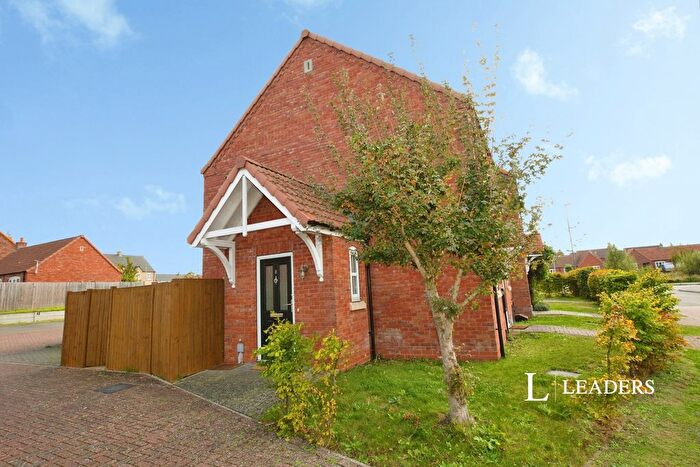 1 Bedroom Flat To Rent In Hawks Road, Welton, Lincoln, LN2