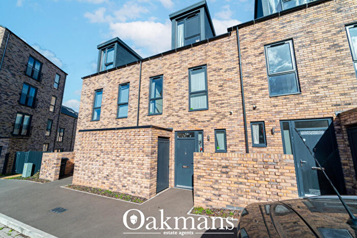 3 Bedroom Terraced House For Sale In Lucas Close, Birmingham, B12