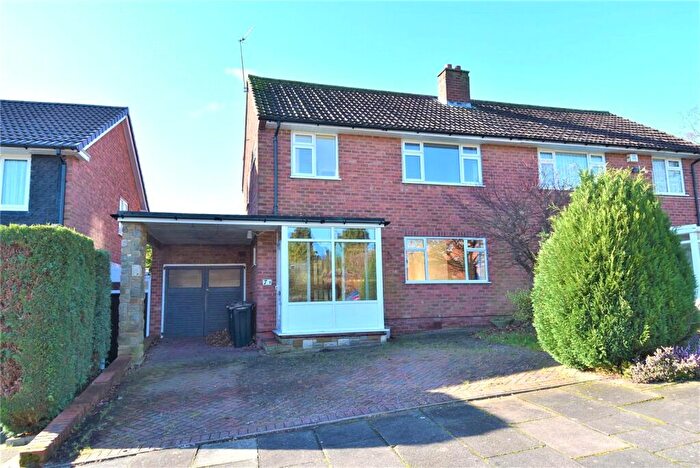 3 Bedroom Semi-Detached House To Rent In Mytton Road, Bournville, Birmingham, B30