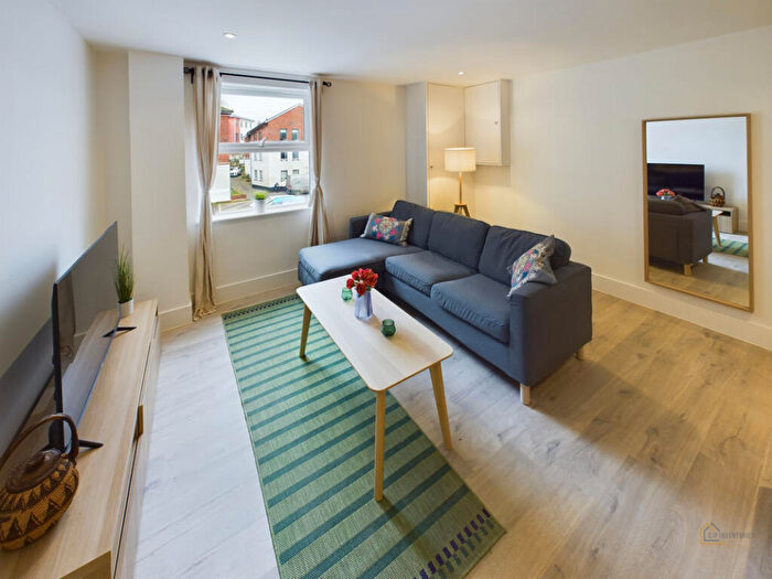 2 Bedroom Apartment To Rent In Rent Includes All Bills, Exeter, EX4