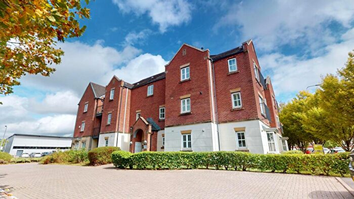 1 Bedroom Apartment For Sale In Waun Ddyfal, Heath, Cardiff, CF14